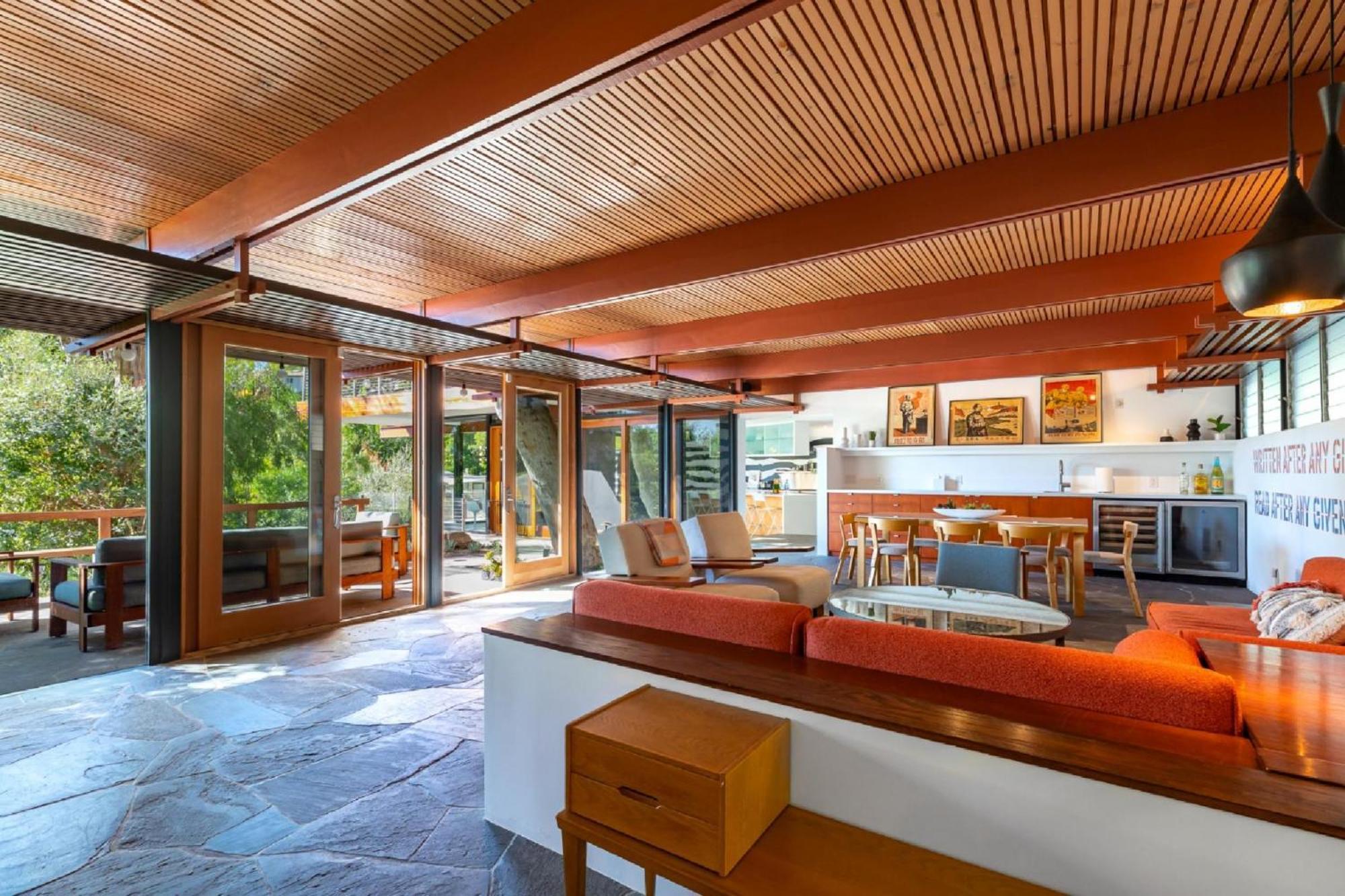 Villa Hollywood Hills Midcentury Treehouse
