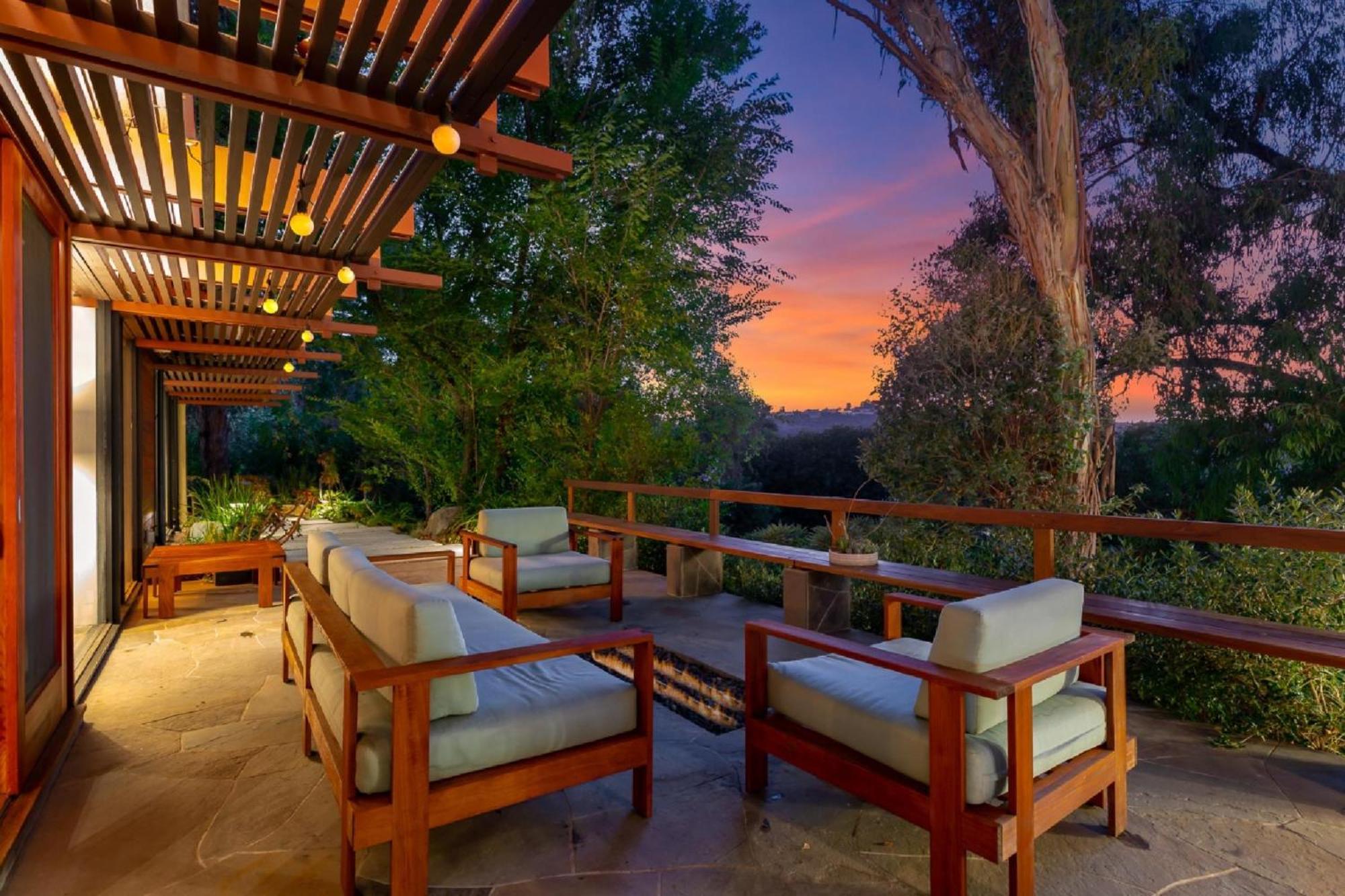 Villa Hollywood Hills Midcentury Treehouse