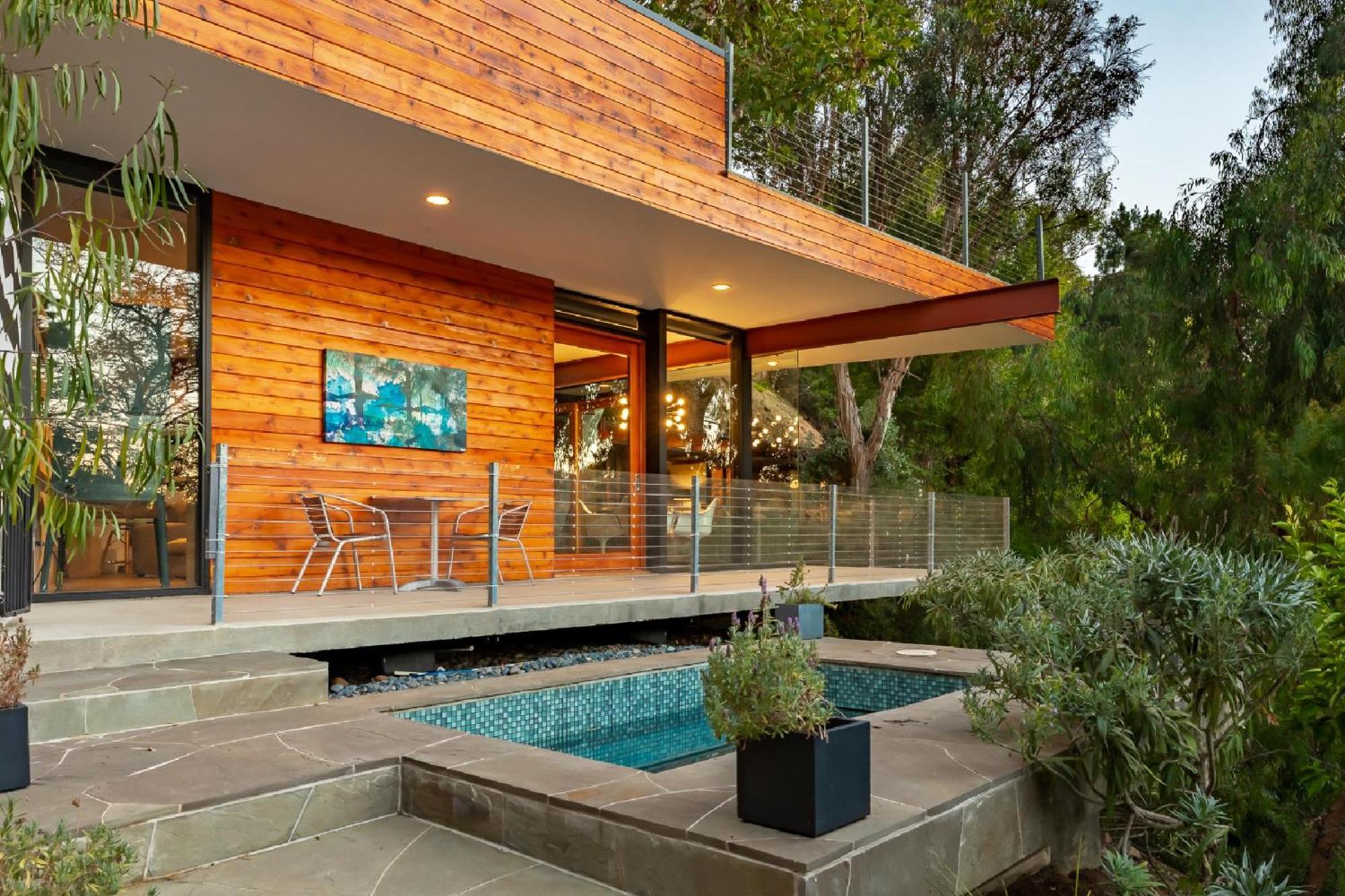 Hollywood Hills Midcentury Treehouse Villa *